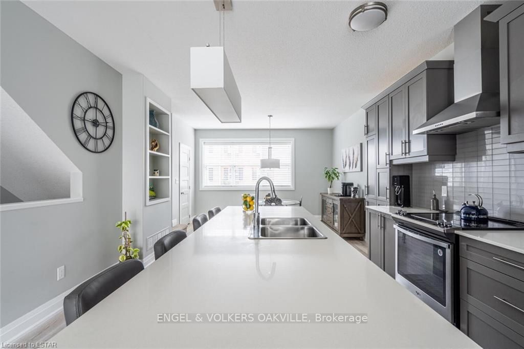 3025 Singleton Ave, #68