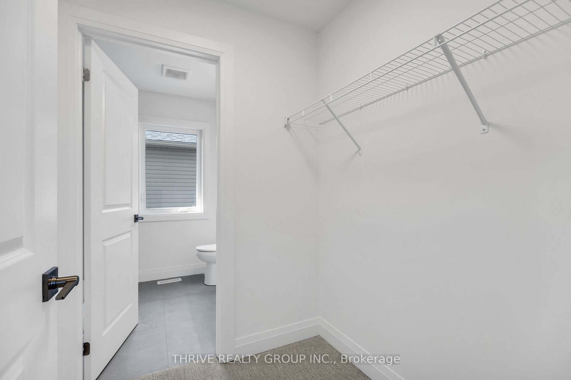 1454 Wright Cres