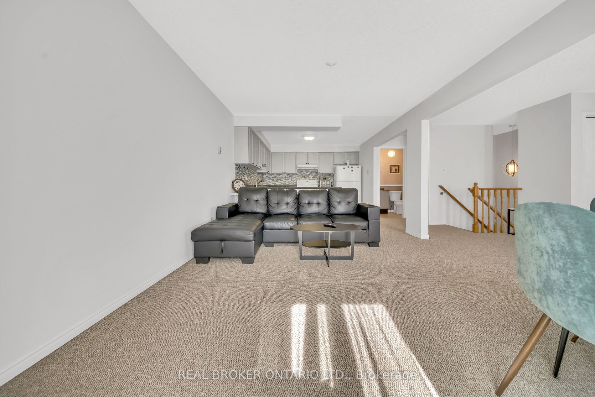 456 Janefield Ave, #118