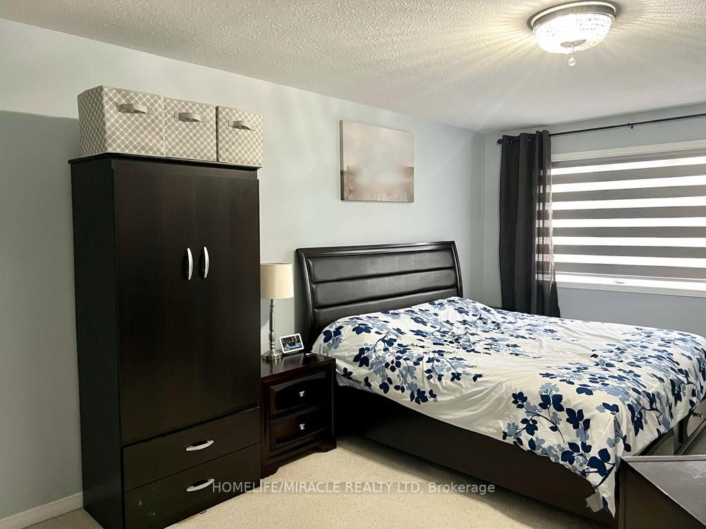 20 Pisa Dr, #4