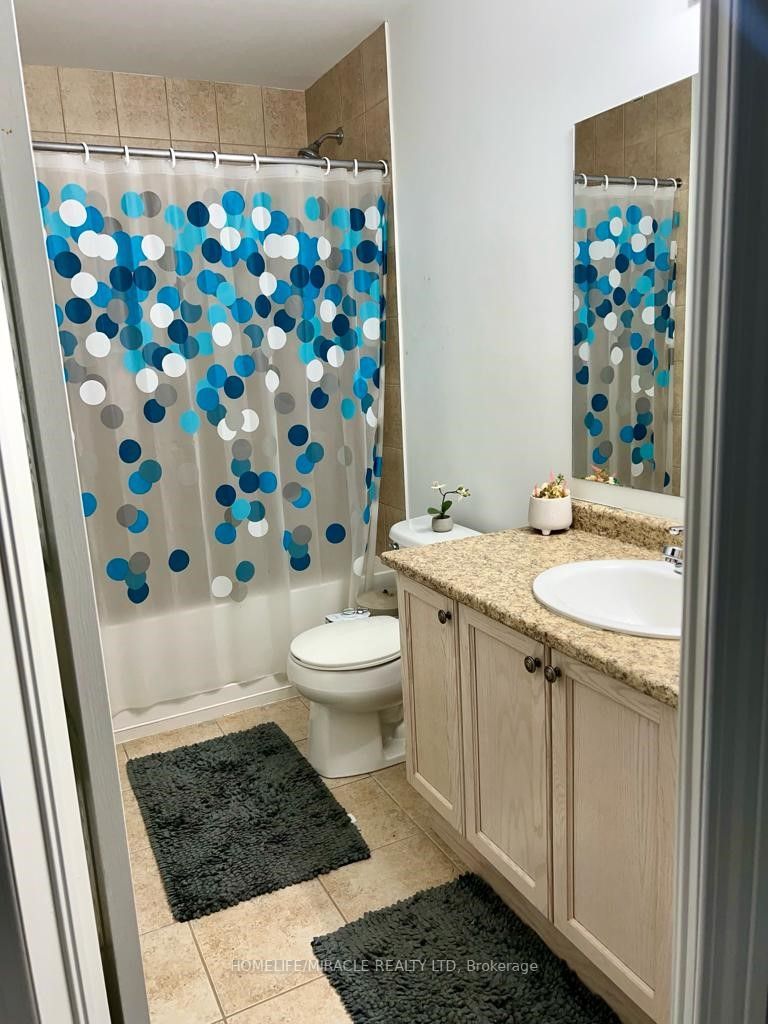 20 Pisa Dr, #4