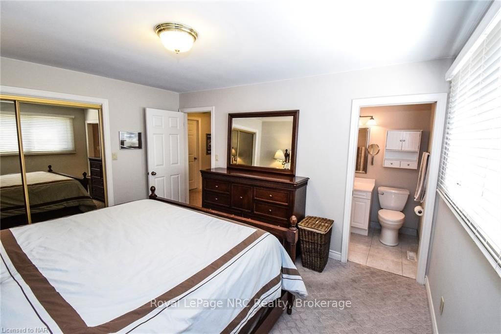 47 Kenmore Cres