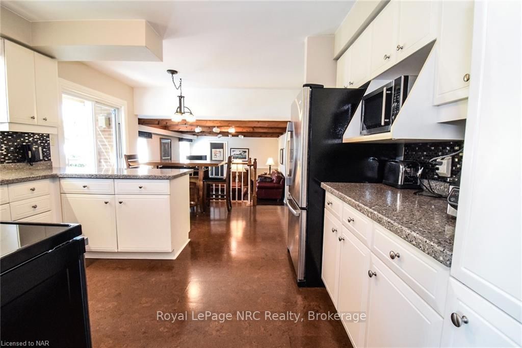 47 Kenmore Cres