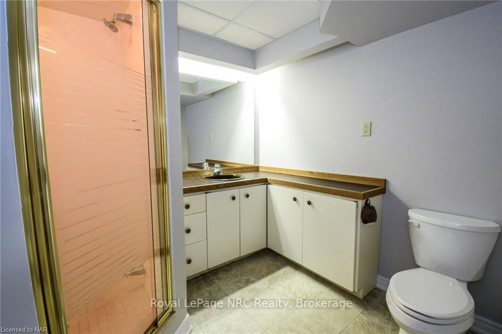 47 Kenmore Cres