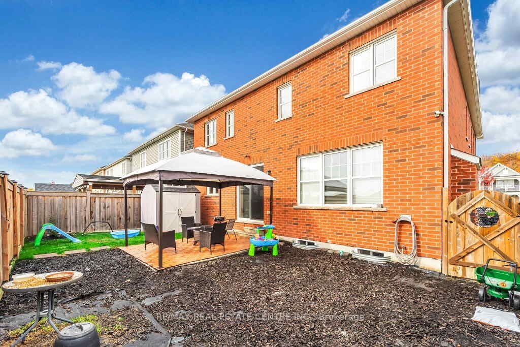 273 Seabrook Dr