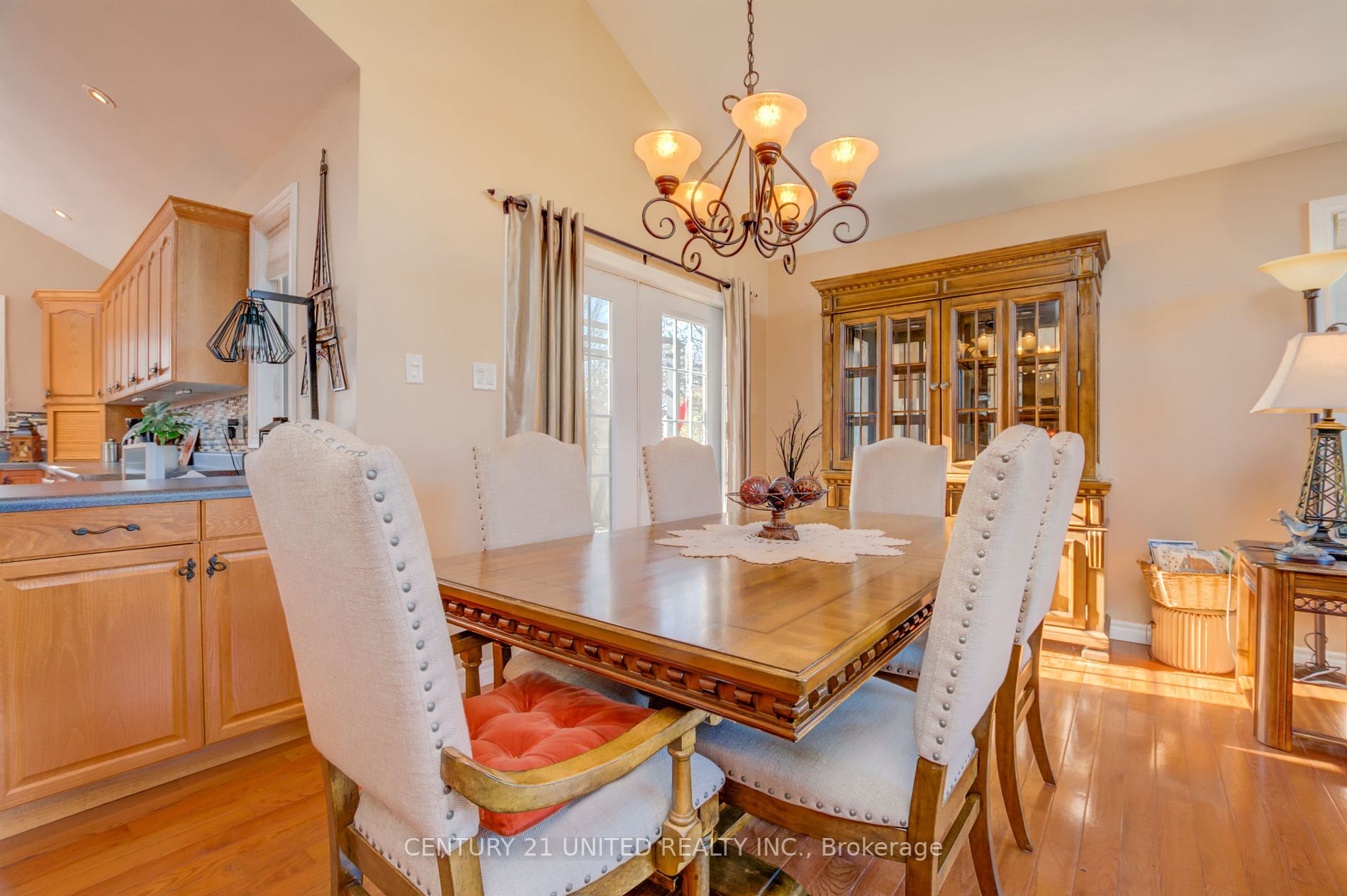 35 Applewood Dr