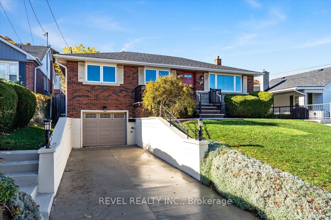 90 Ferndale Ave