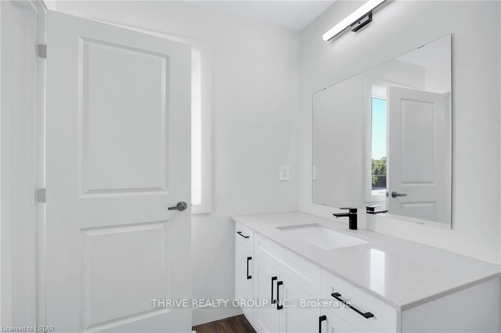 1595 Capri Cres, #46