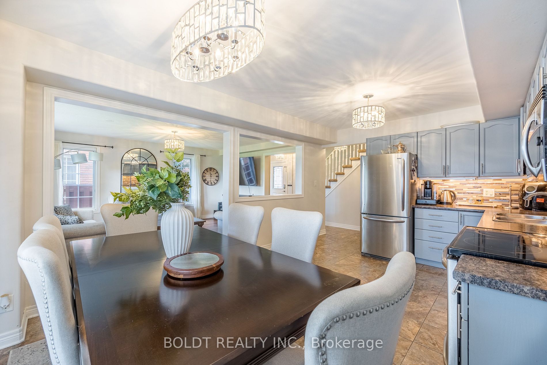 16 A Brown Dr