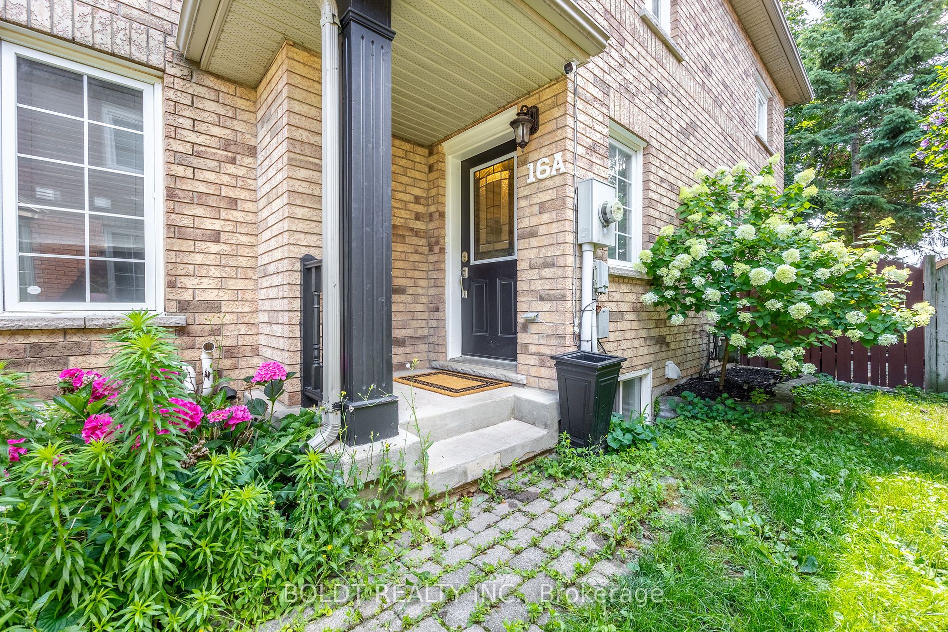 16 A Brown Dr