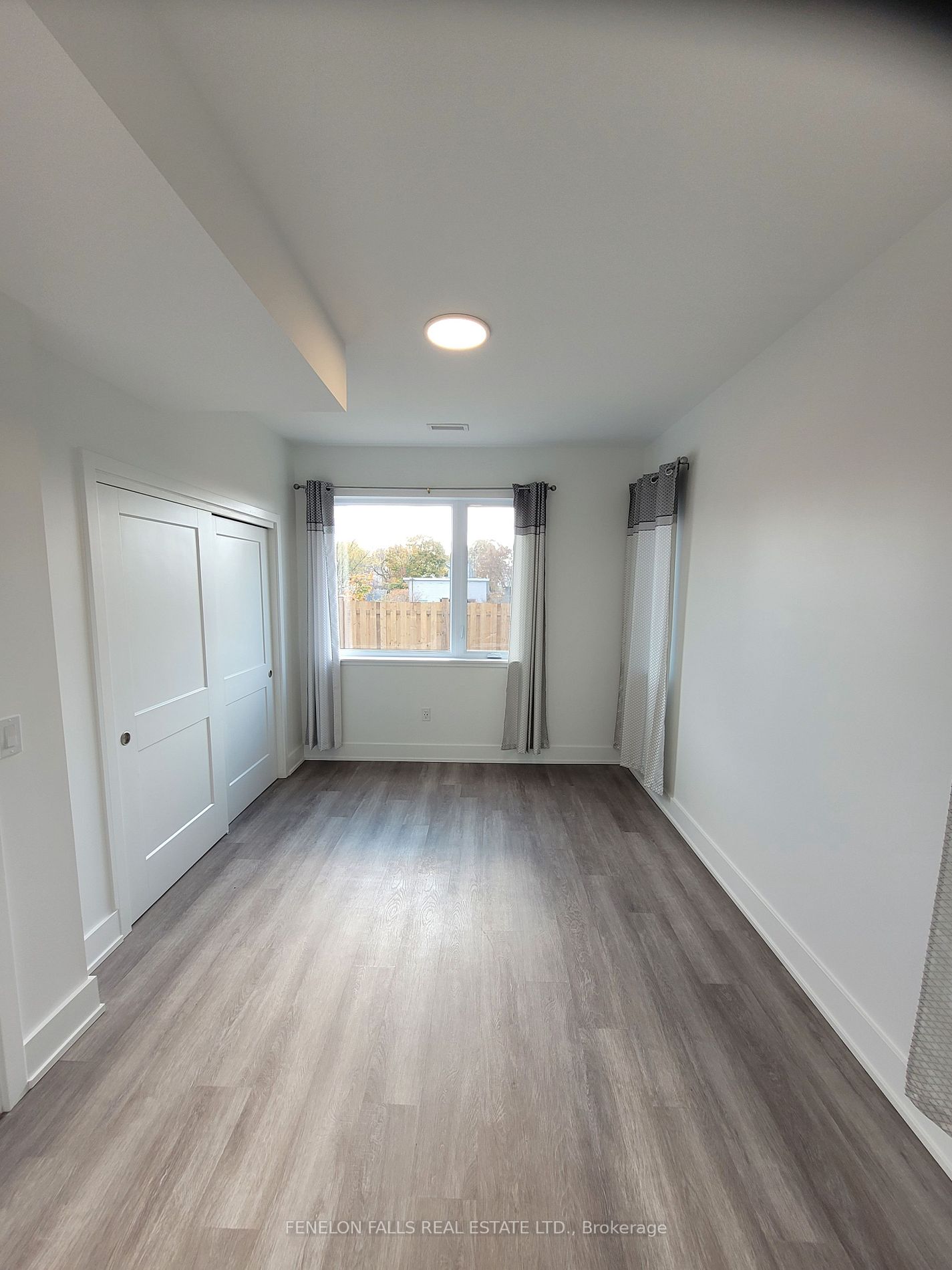 19 West St N, #4