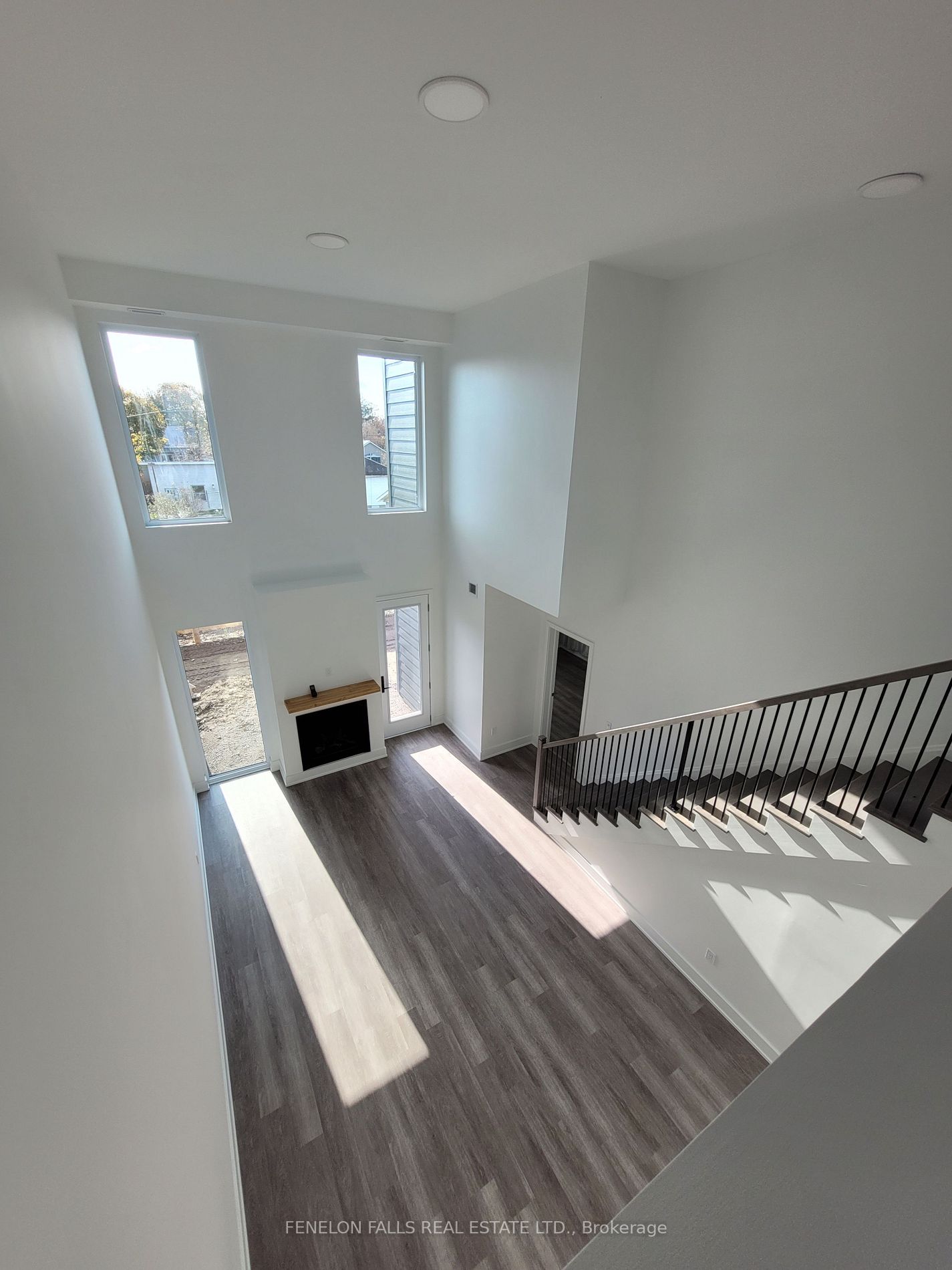 19 West St N, #4