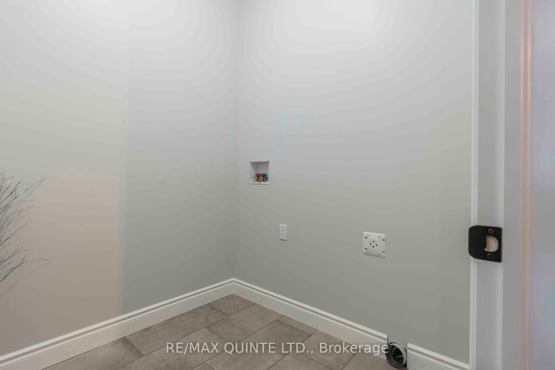 94 Raycroft Drive
