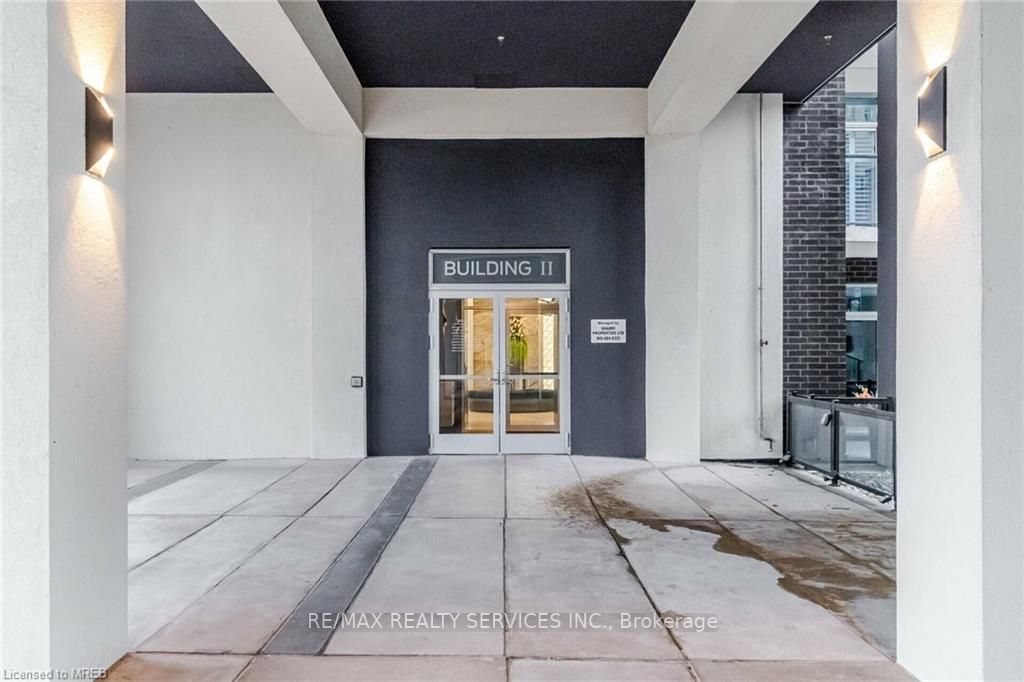 16 Concord Pl, #130