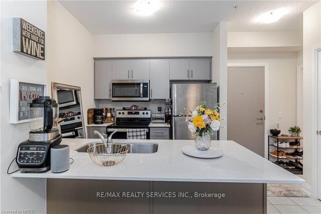 16 Concord Pl, #130