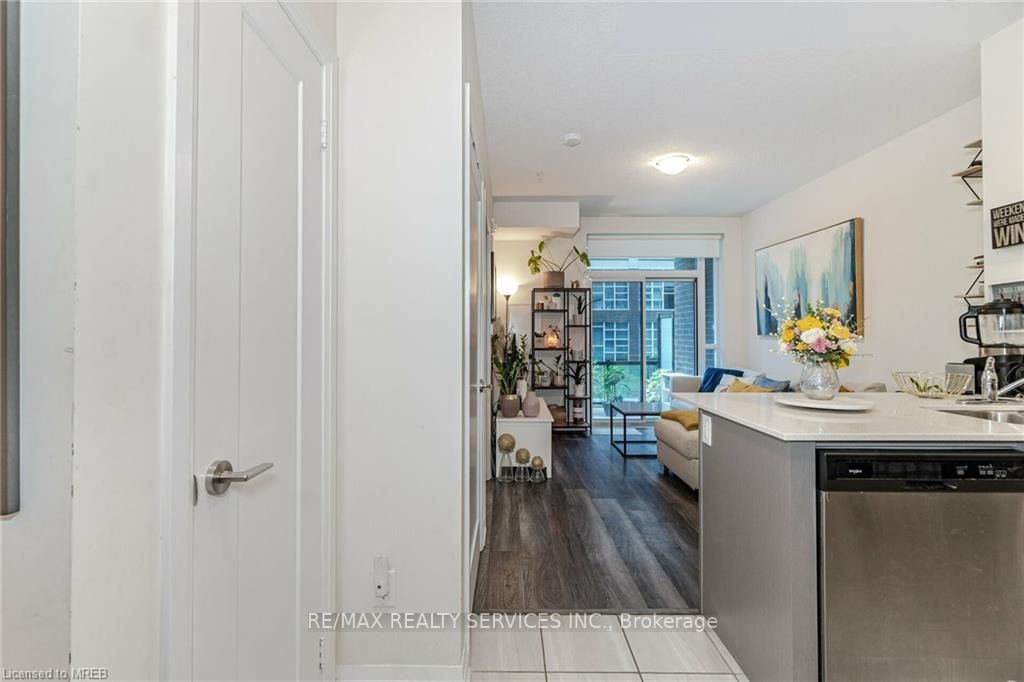 16 Concord Pl, #130