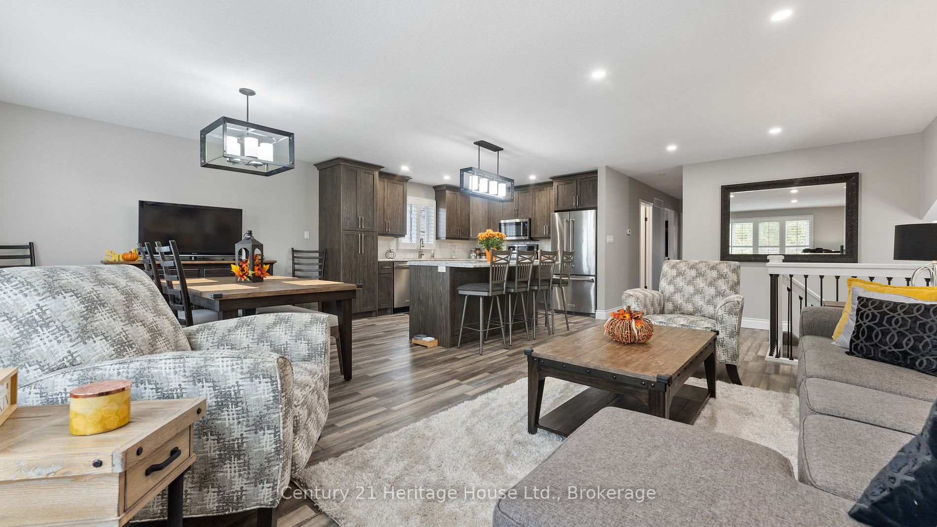 5 Maplecrest Lane