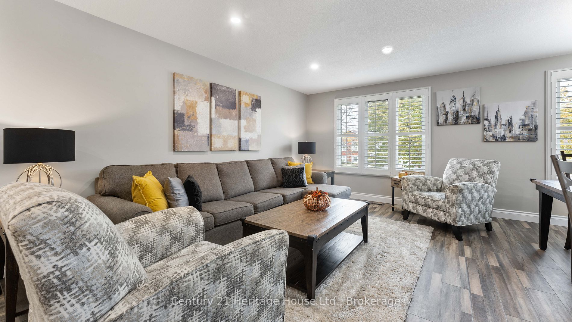 5 Maplecrest Lane