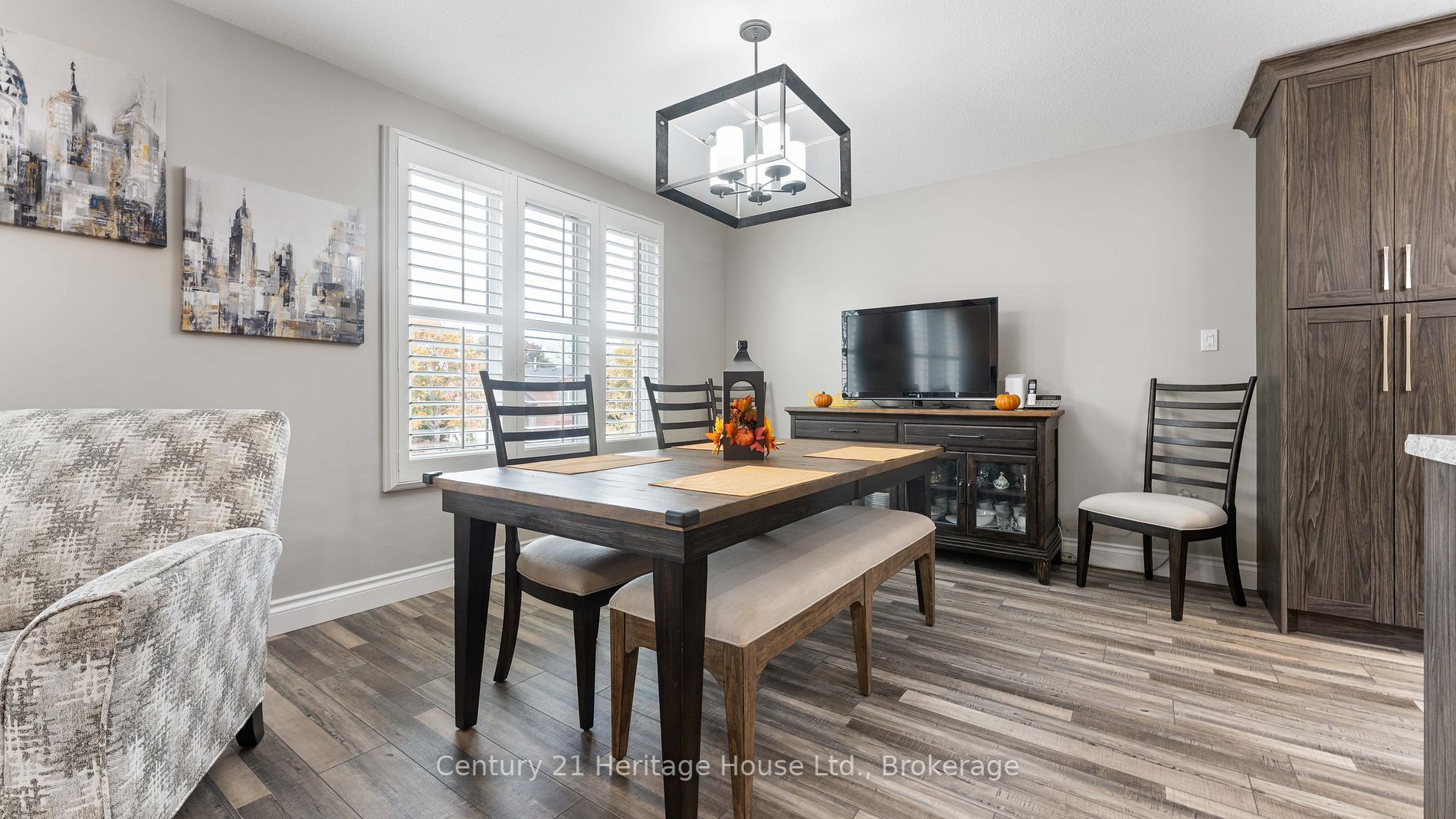 5 Maplecrest Lane