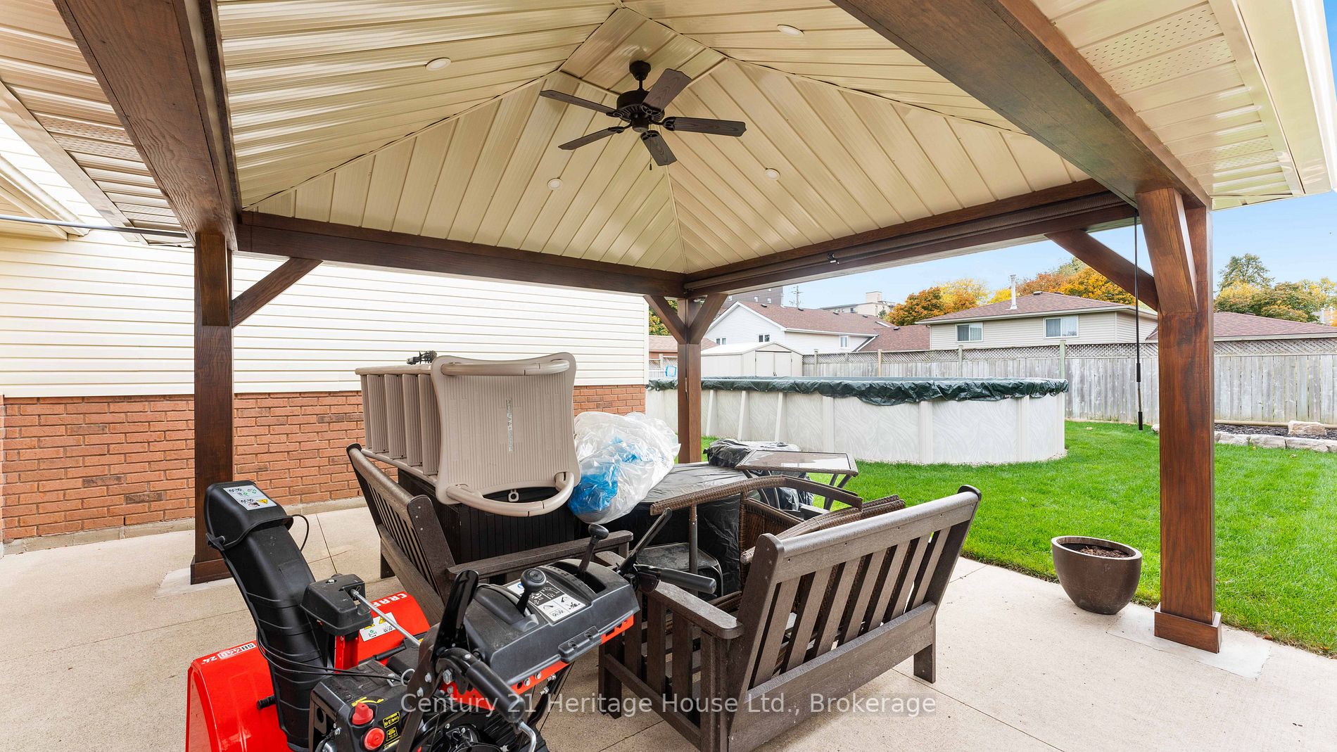 5 Maplecrest Lane