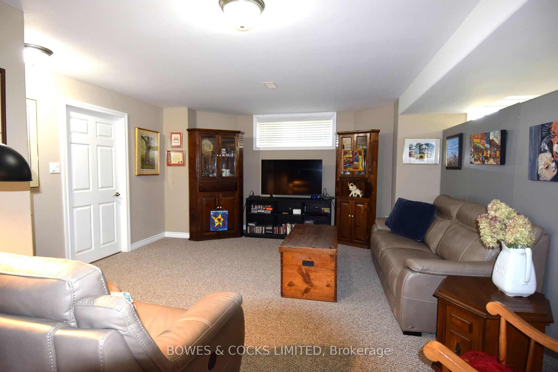 120 Village Cres, #120
