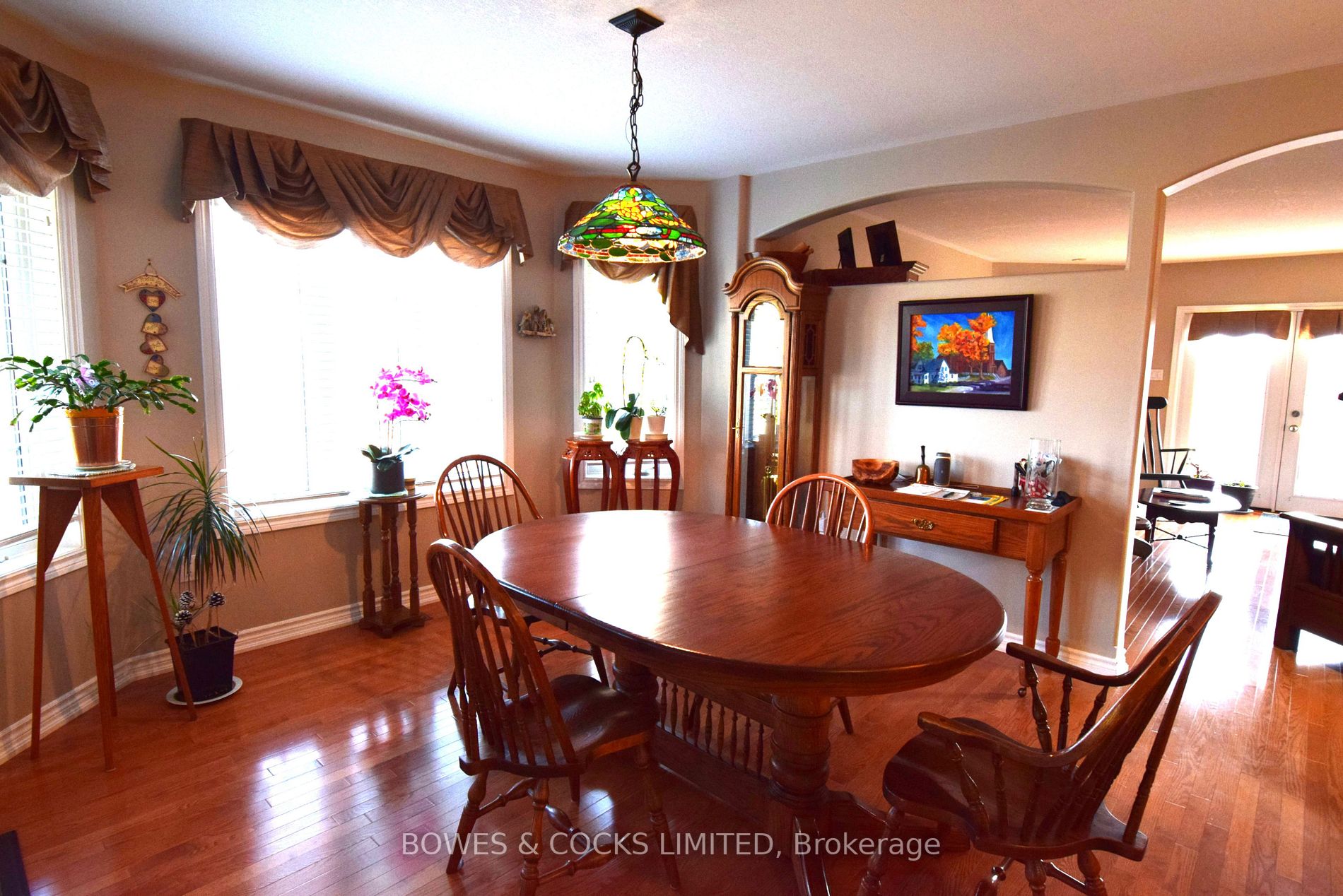 120 Village Cres, #120