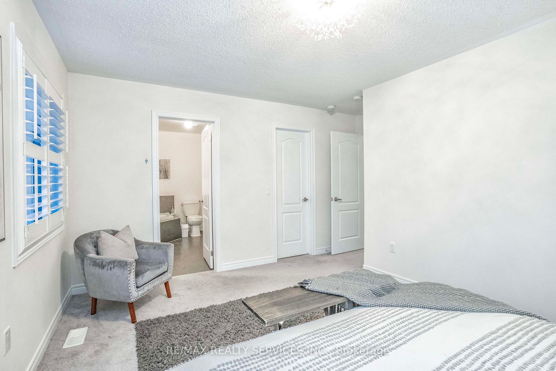 348 Colonel Phillips Dr