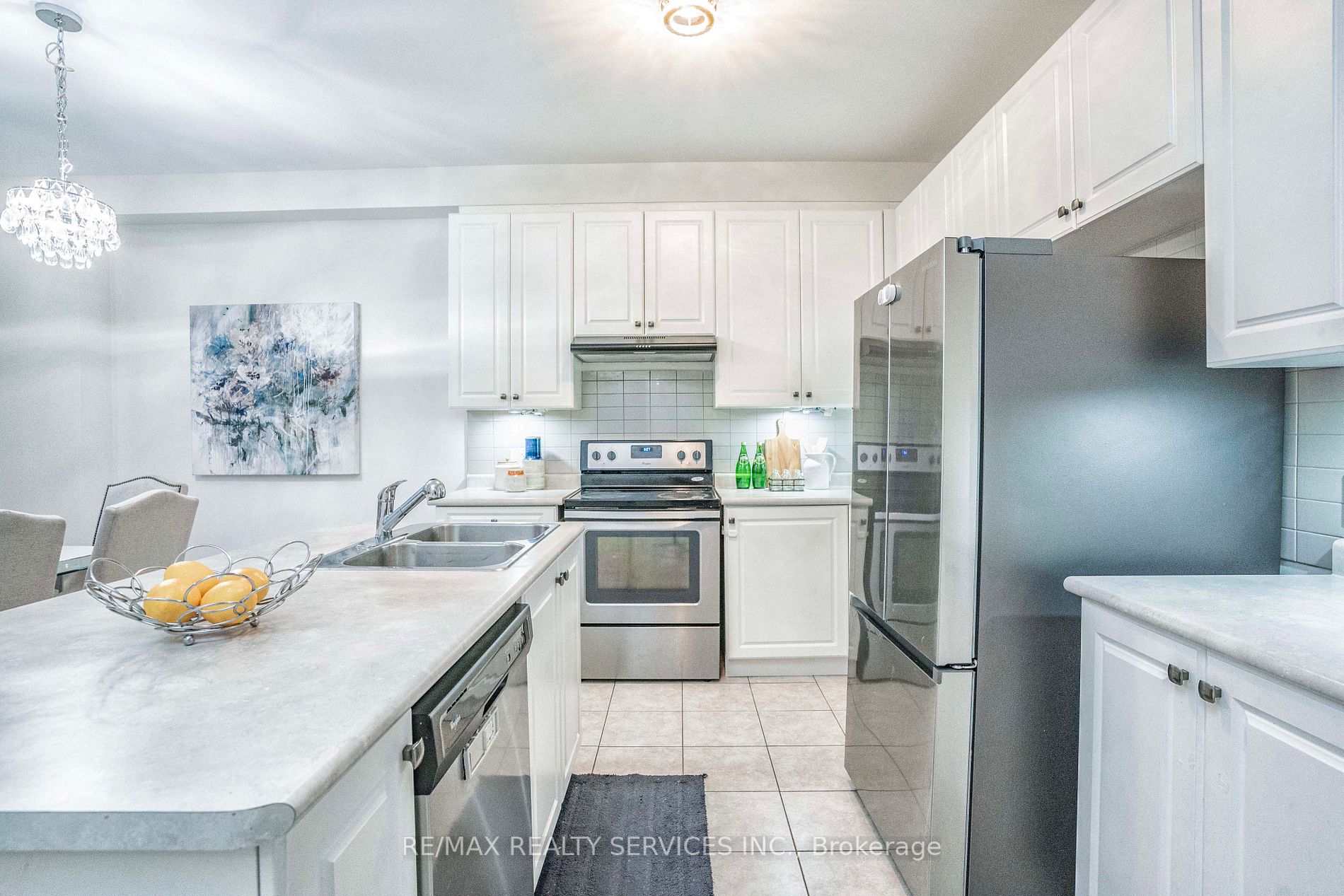 348 Colonel Phillips Dr