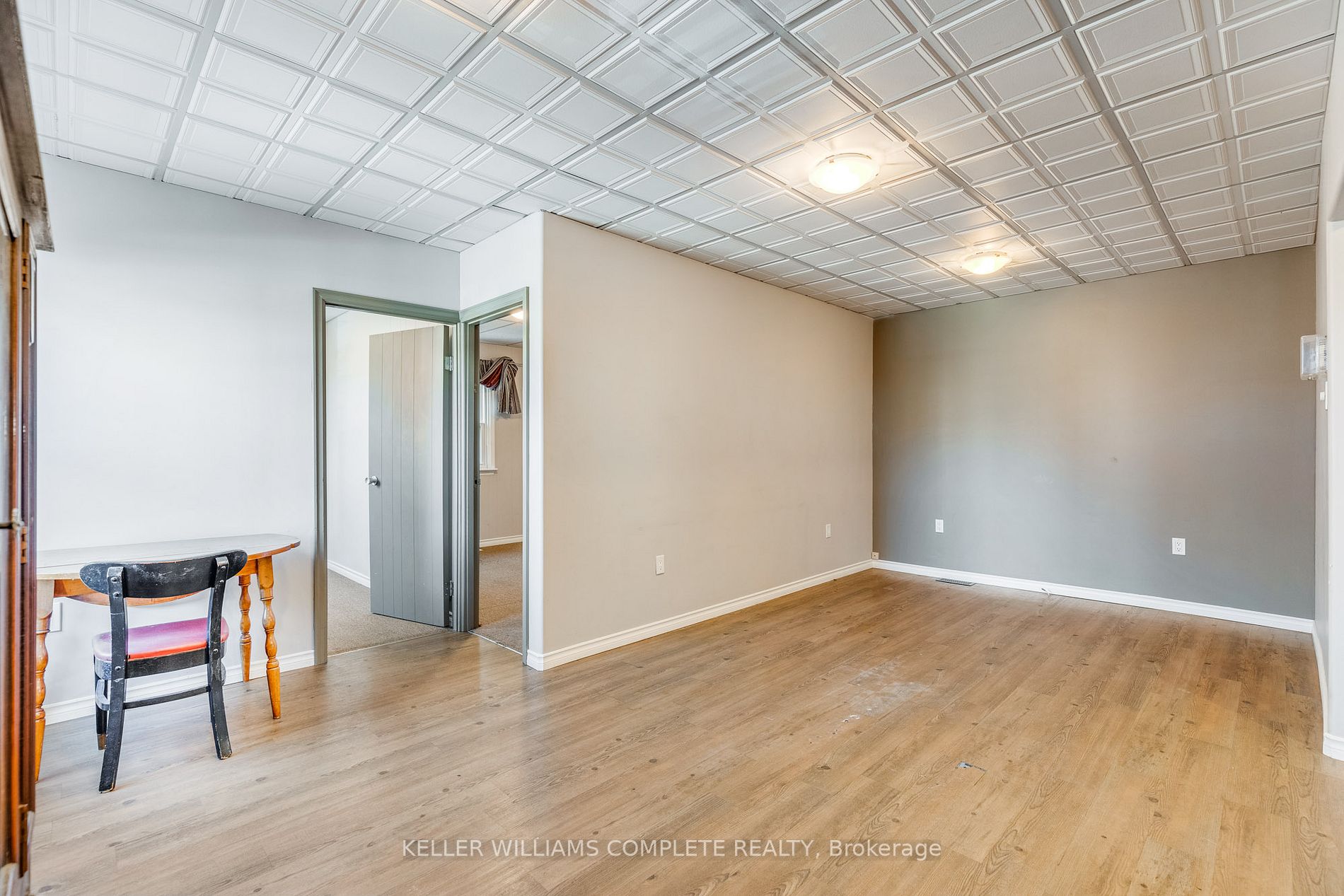 14 Victoria Avenue N