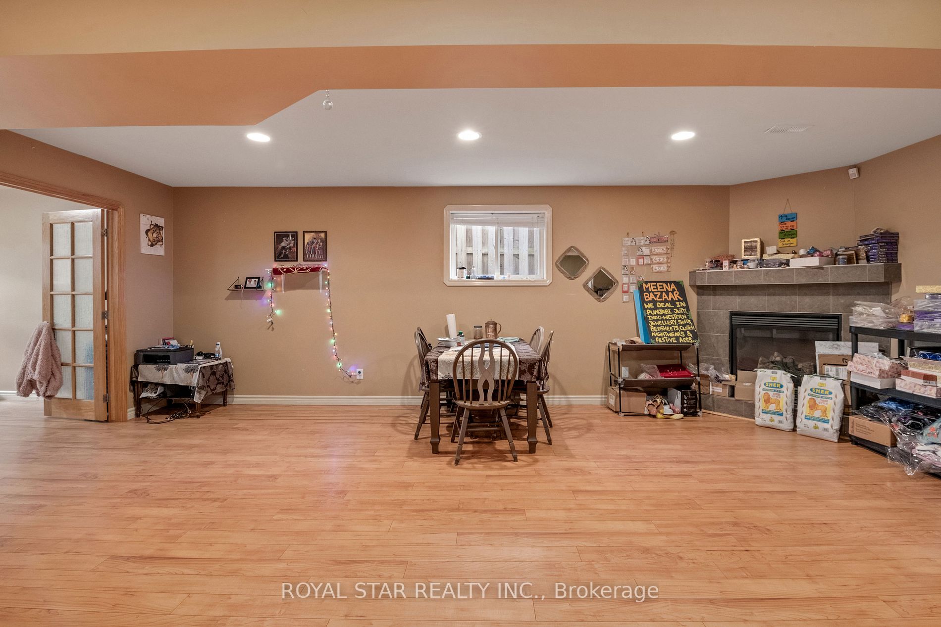 4738 Whitefish Cres