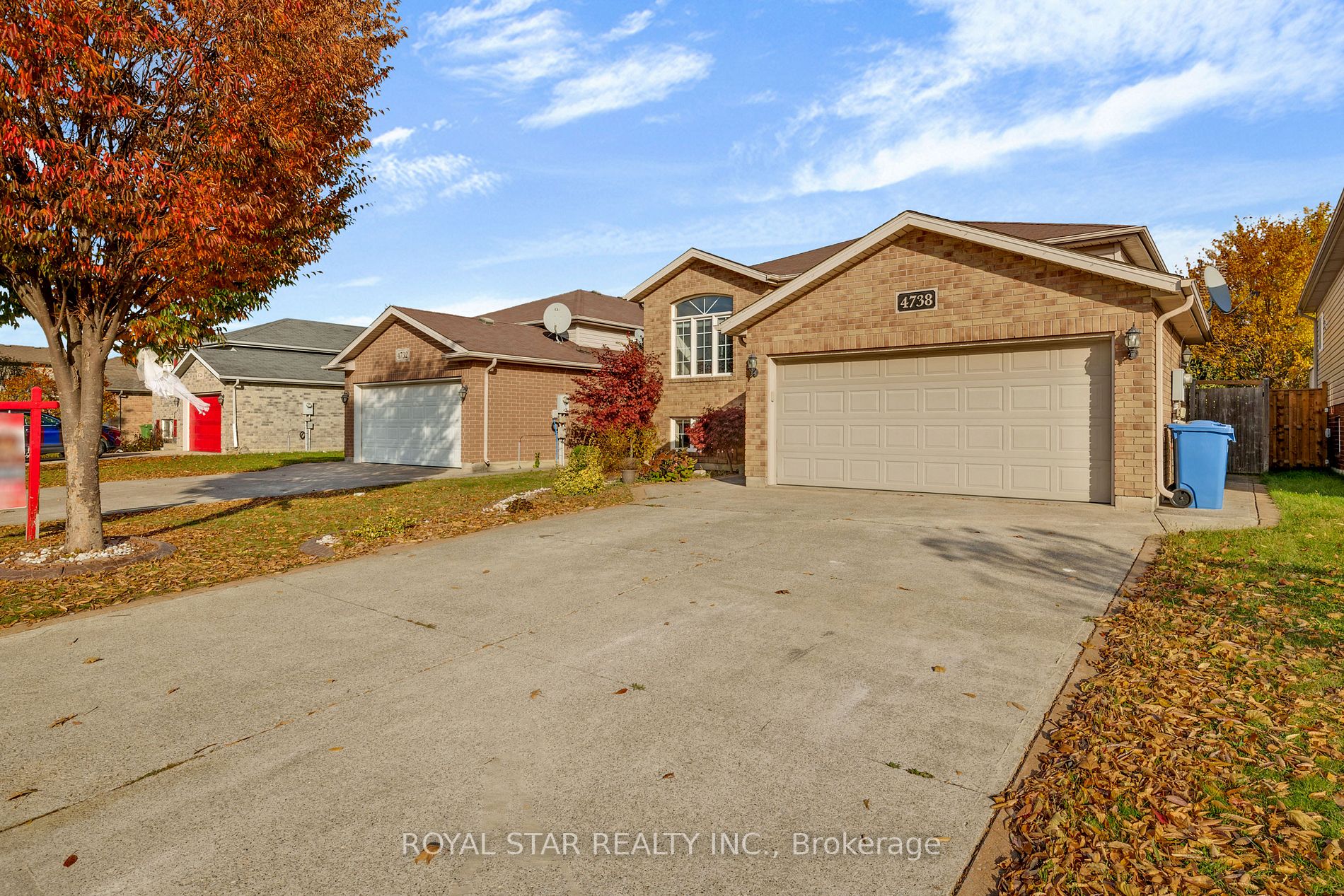 4738 Whitefish Cres