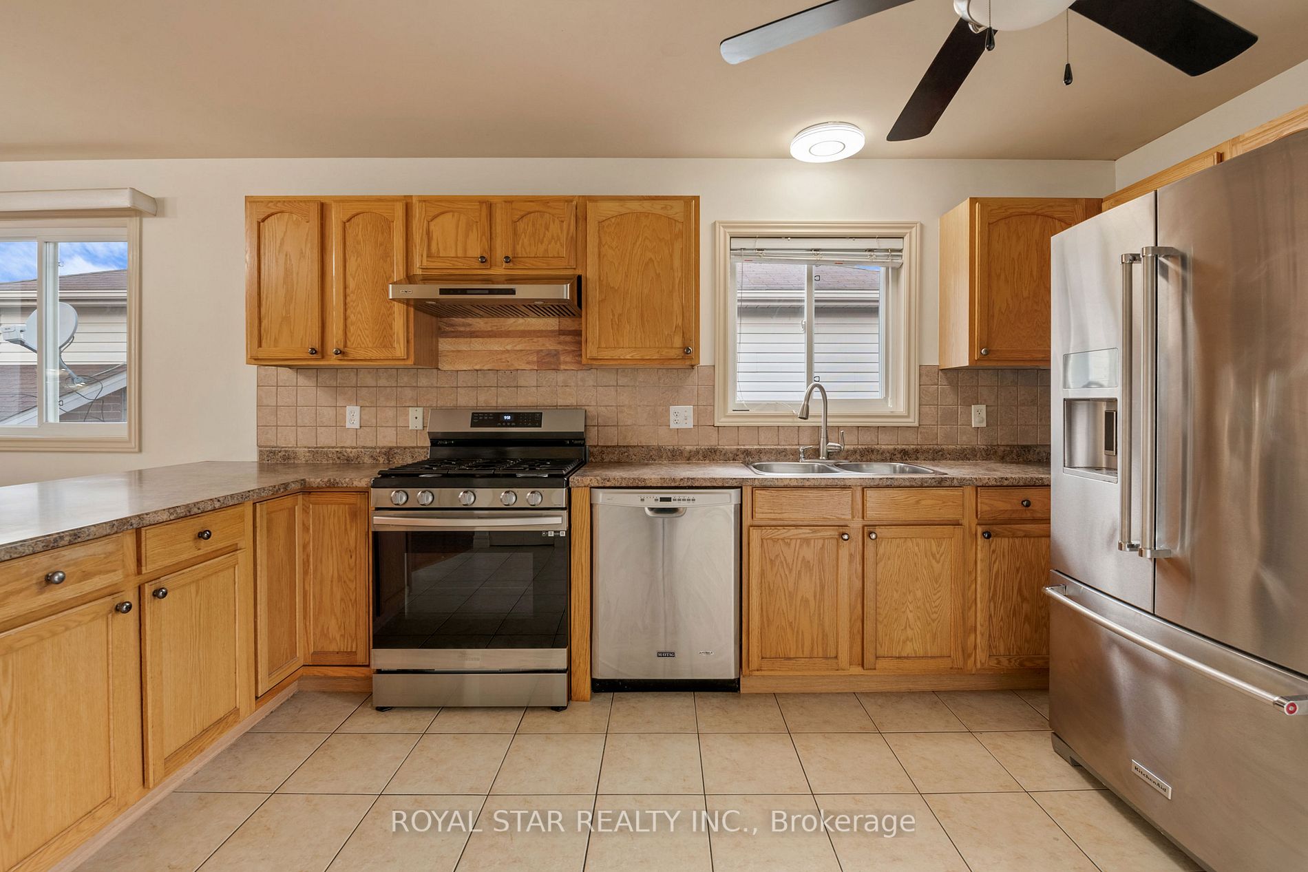 4738 Whitefish Cres
