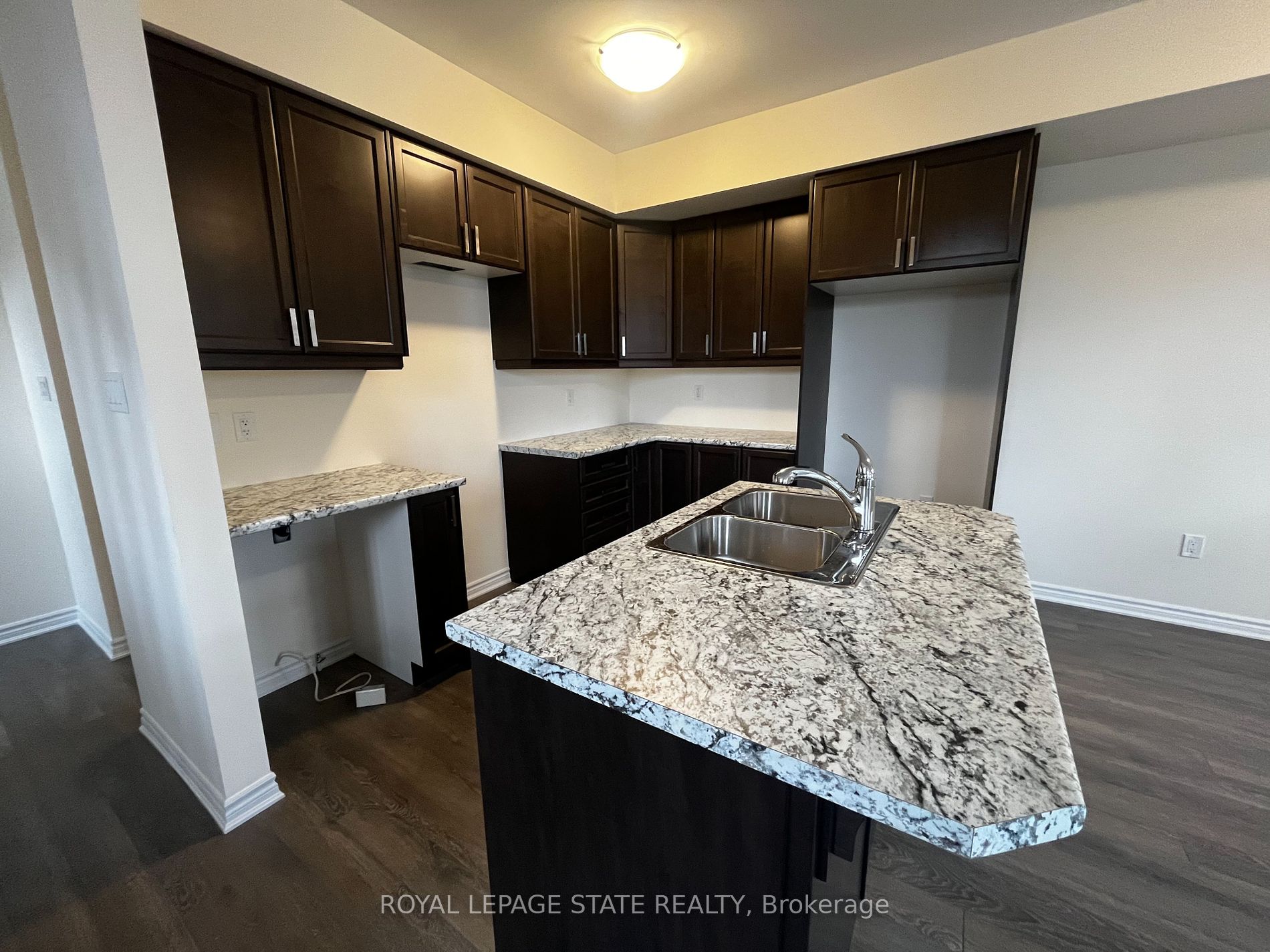 305 Garner Rd W, #40