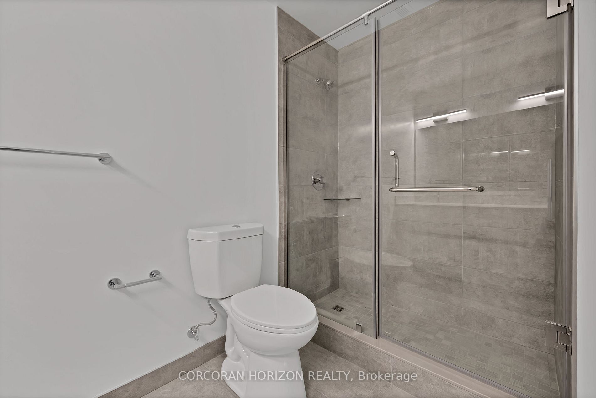 15 Glebe St, #1904