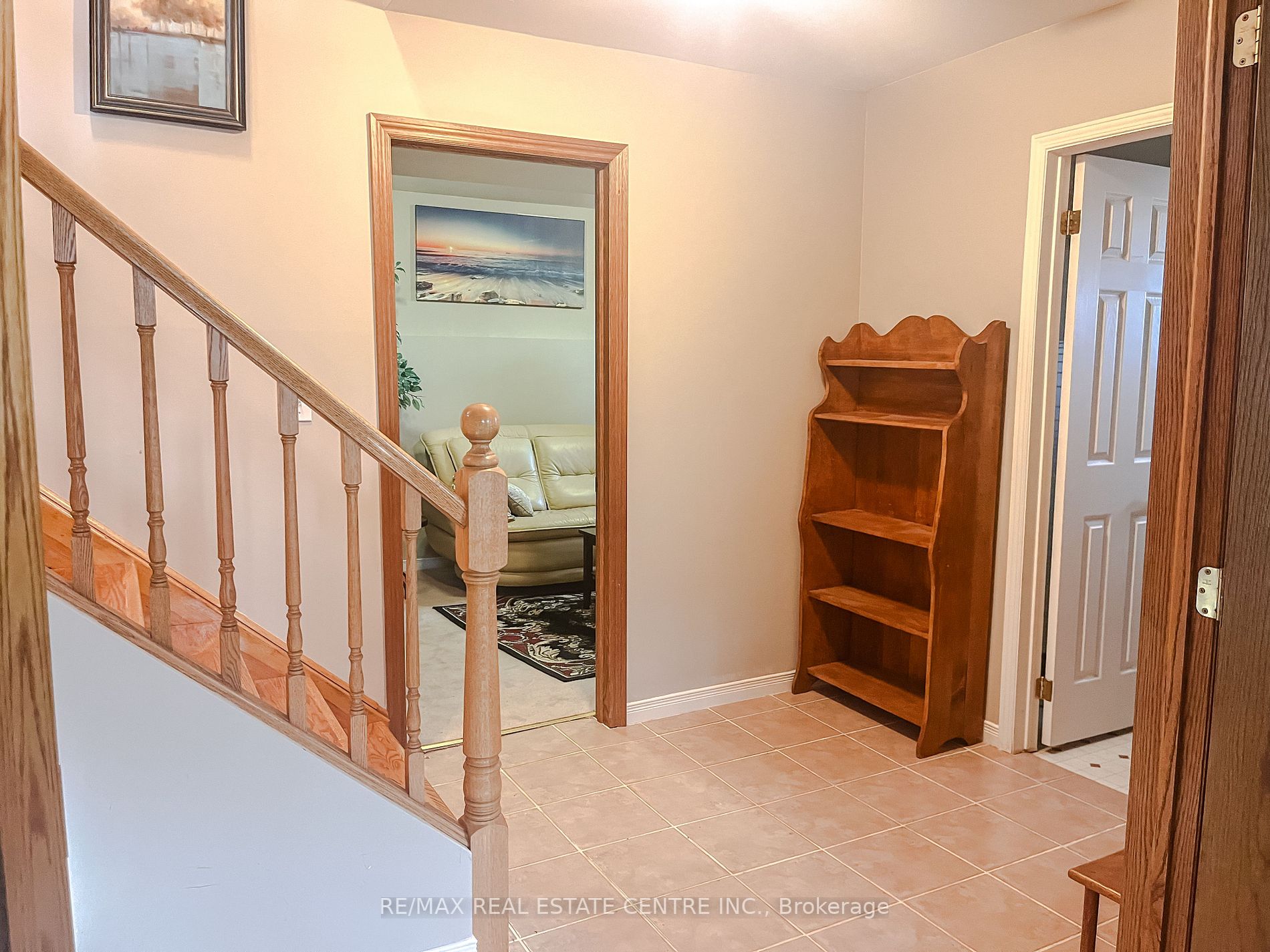 404 Owen Sound St