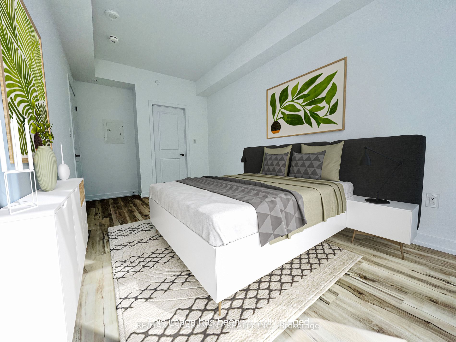 460 Dundas St E, #336
