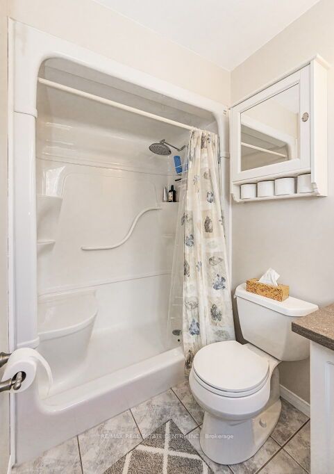 35 Southcreek Tr