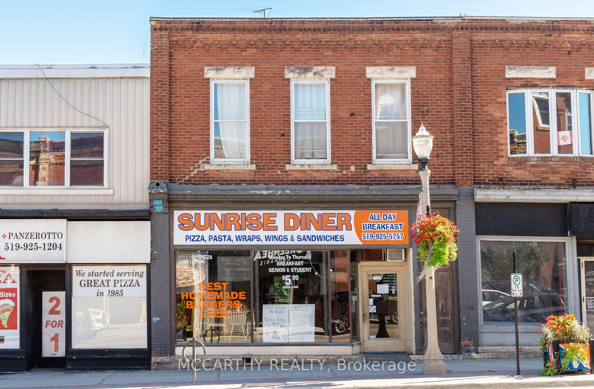 115 Main St E