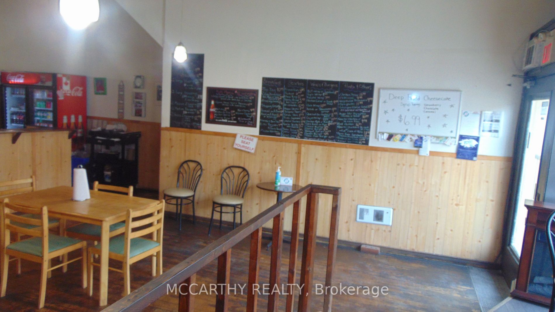 115 Main St E