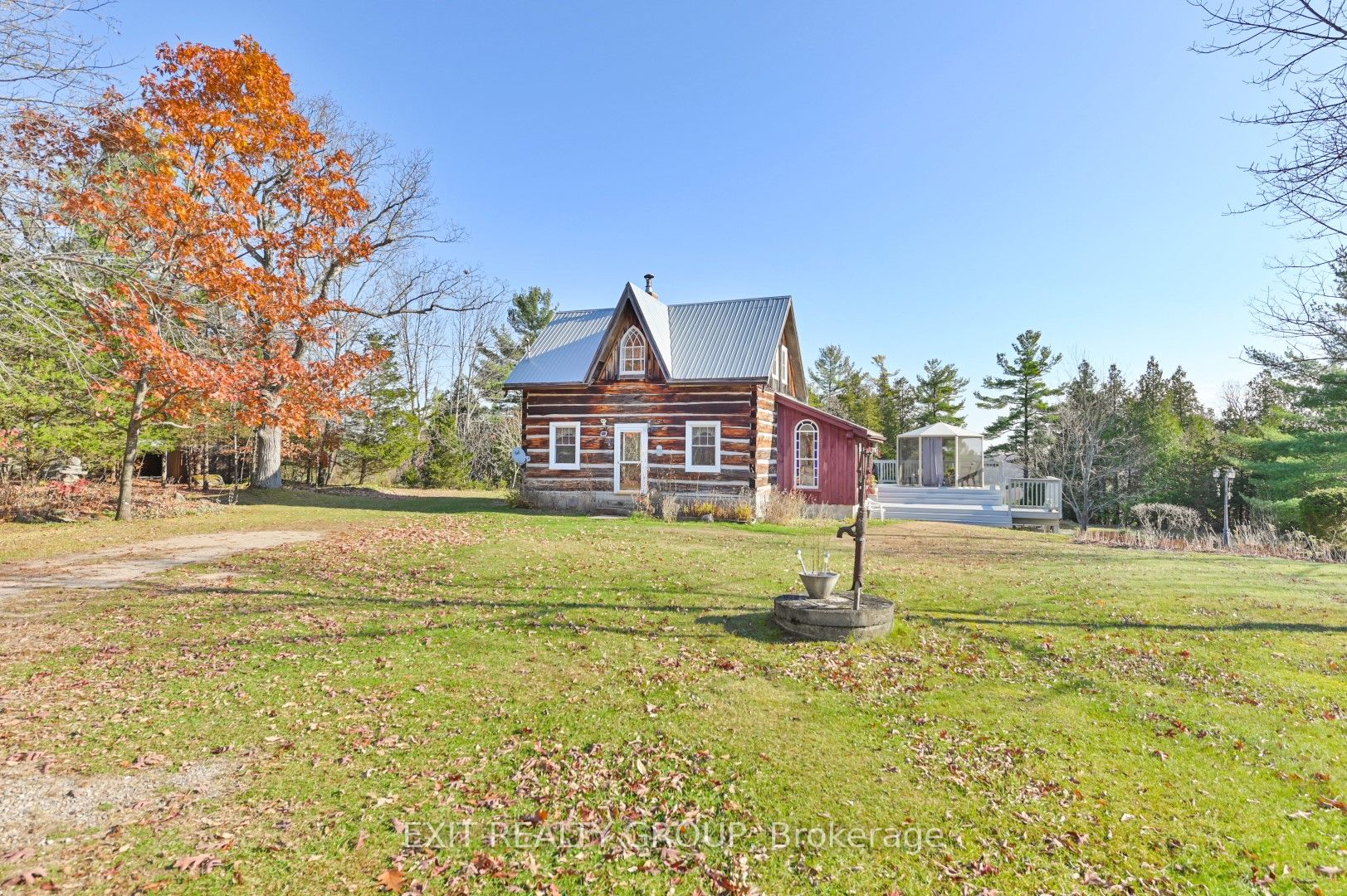 583 Lahey Rd