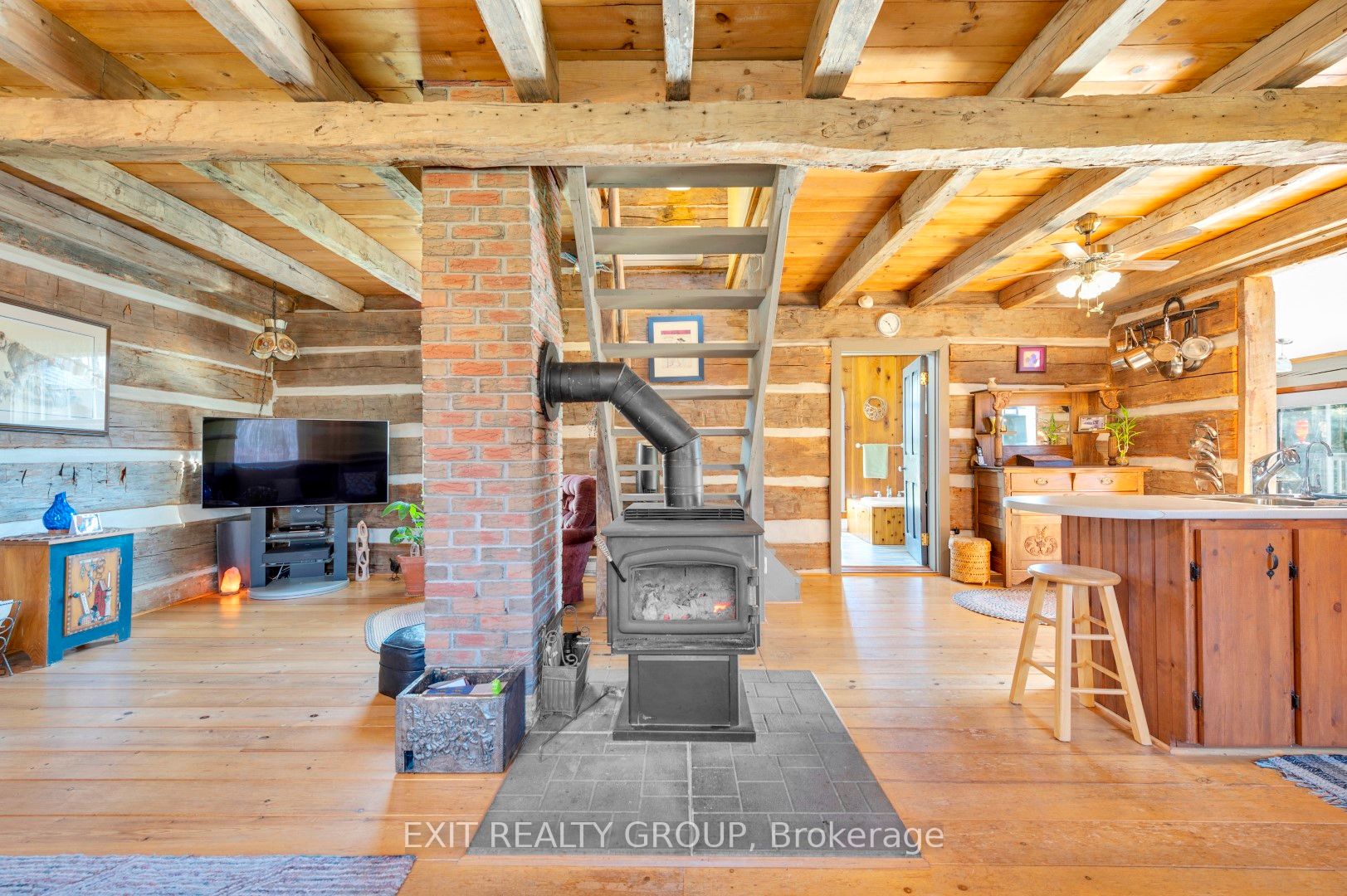 583 Lahey Rd