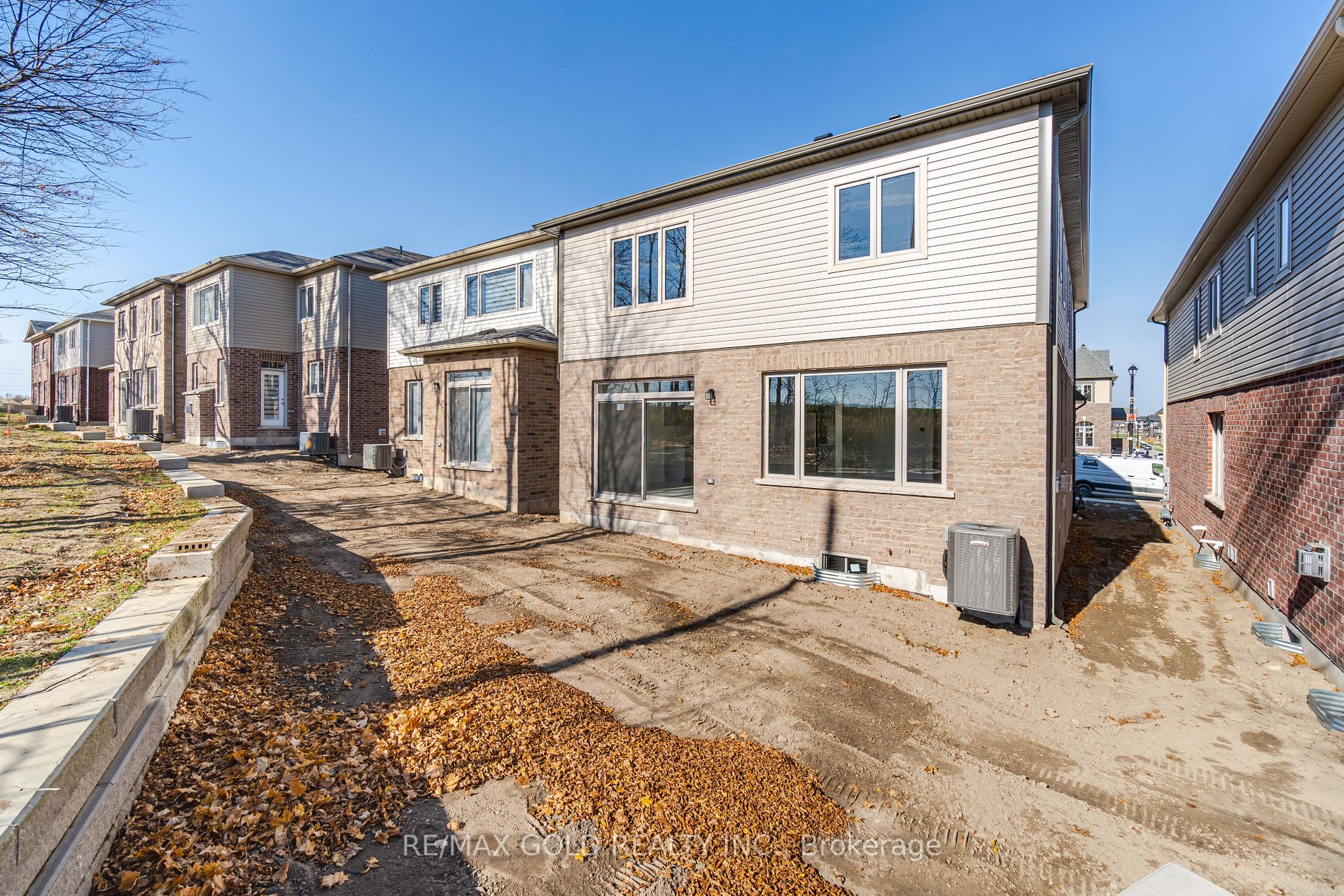 98 BROADACRE Drive