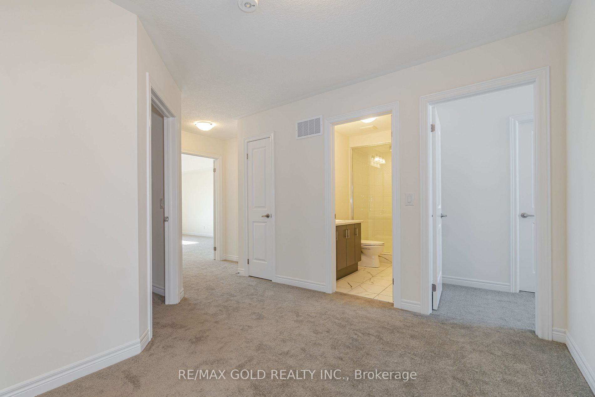 98 BROADACRE Drive