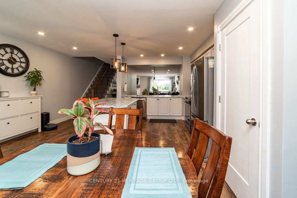 26 Moss Blvd, #77