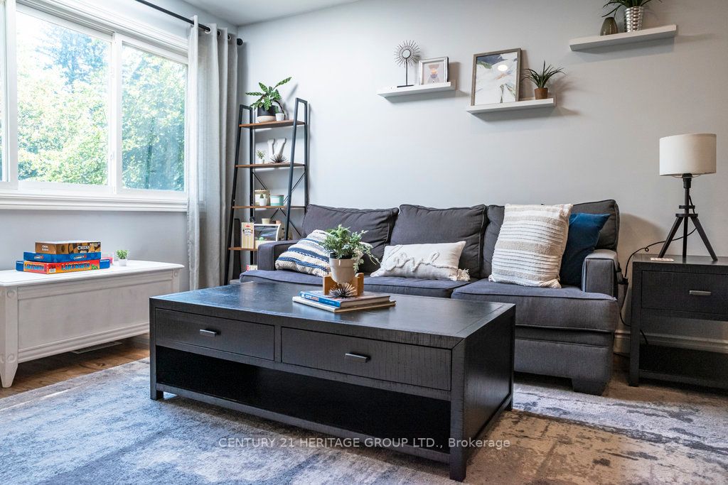 26 Moss Blvd, #77