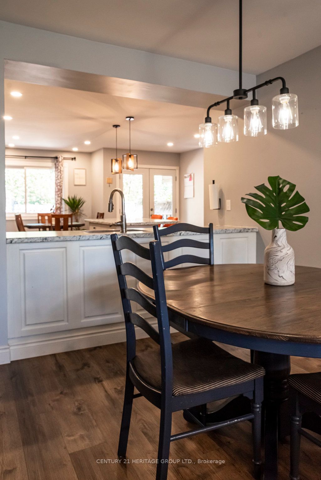 26 Moss Blvd, #77