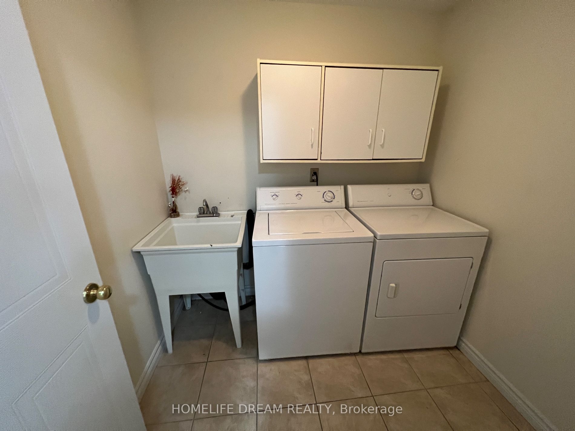 20 Shackleton Dr, #31