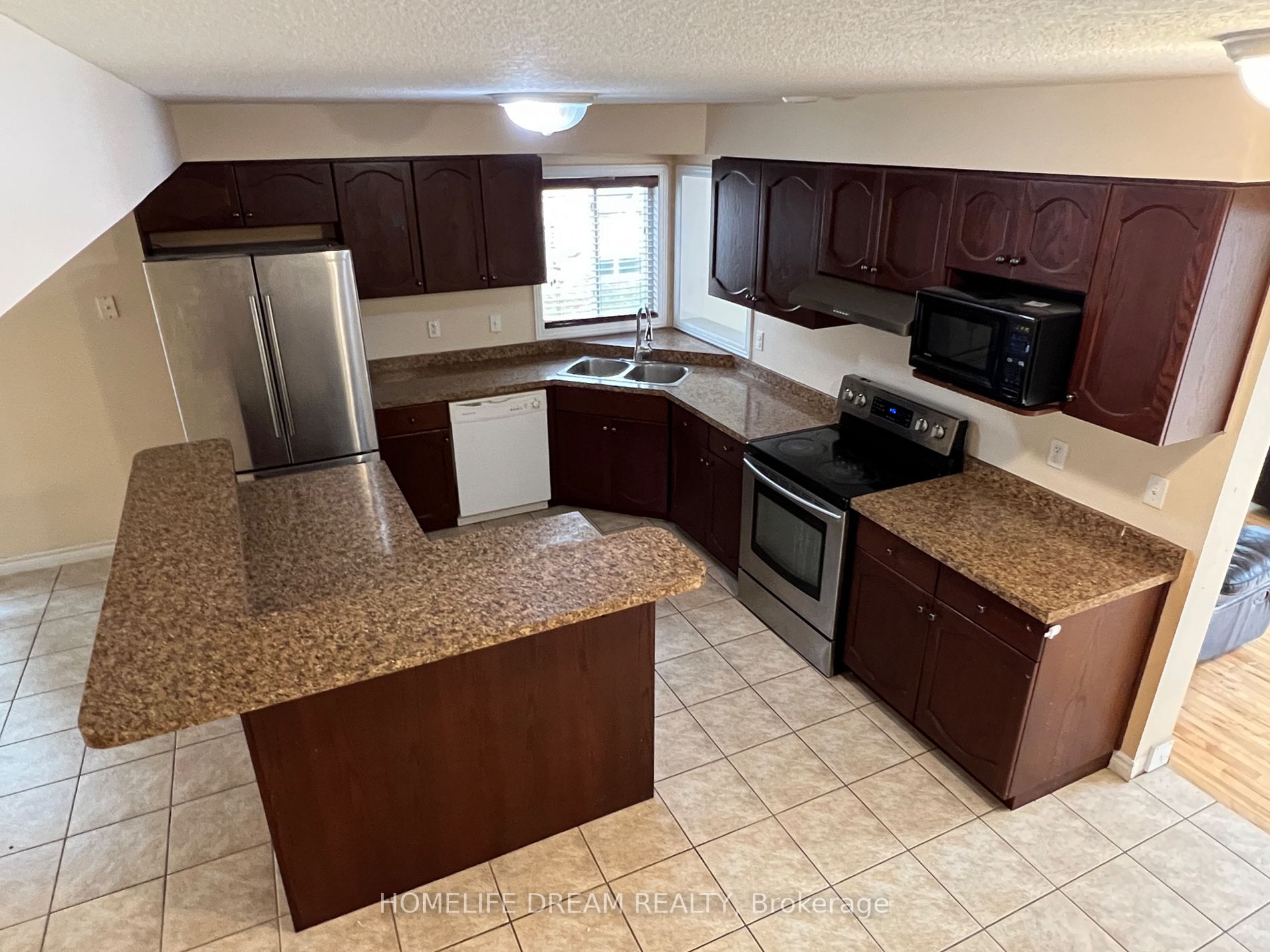 20 Shackleton Dr, #31