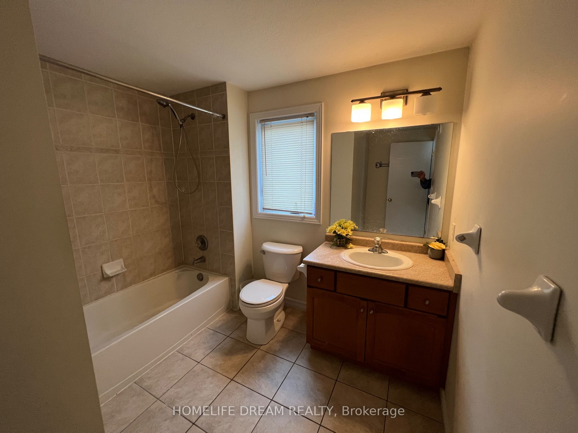 20 Shackleton Dr, #31