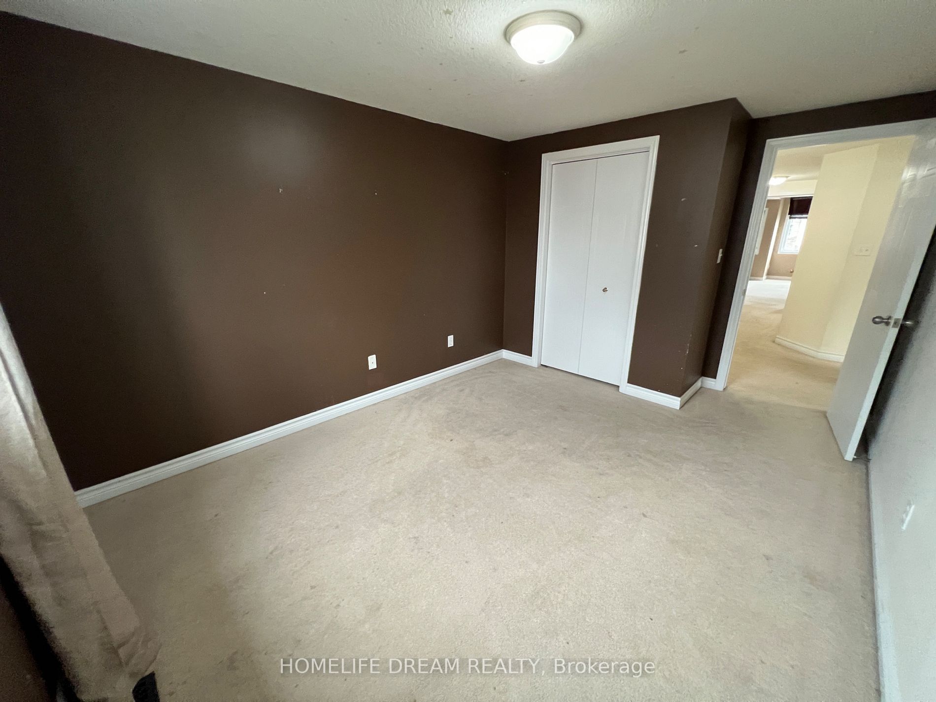 20 Shackleton Dr, #31
